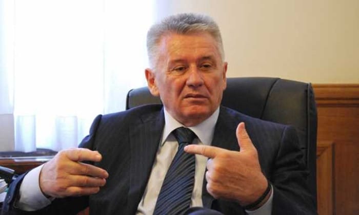 ВЕЉА ИЛИЋ: Мање је било експлозија од НАТО бомби, примају пијандуре и наркомане у фабрику оружја! ВЕЉА ИЛИЋ: Мање је било експлозија од НАТО бомби, примају пијандуре и наркомане у фабрику оружја!