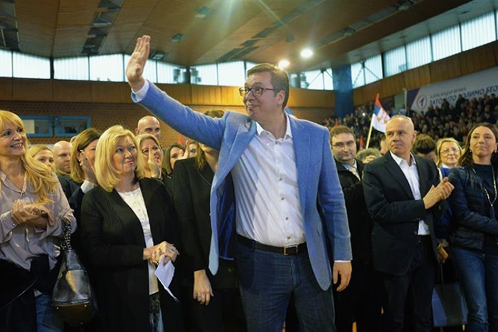 Напредни идиоти обећавају изградњу метроа у земљи гладних! Напредни идиоти обећавају изградњу метроа у земљи гладних!