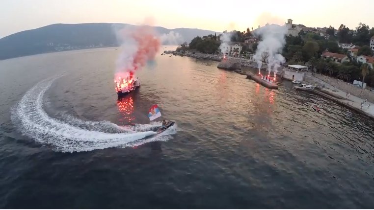 Видео послала браћа из Херцег Новог са јасном поруком (видео) Видео послала браћа из Херцег Новог са јасном поруком (видео)