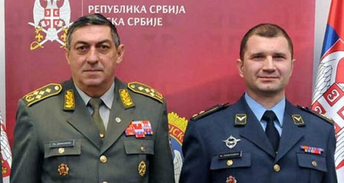 Официр Војске Србије на дужности у команди НАТО-а у Напуљу Официр Војске Србије на дужности у команди НАТО-а у Напуљу