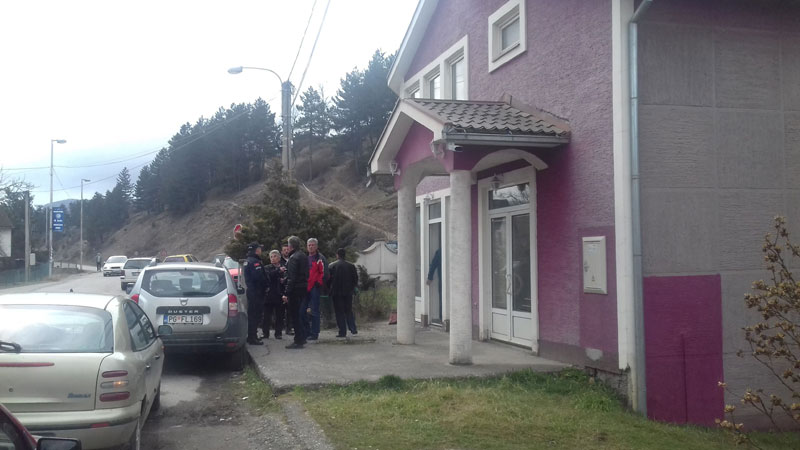 Беране: Полиција и ДПС ометају гласање Беране: Полиција и ДПС ометају гласање