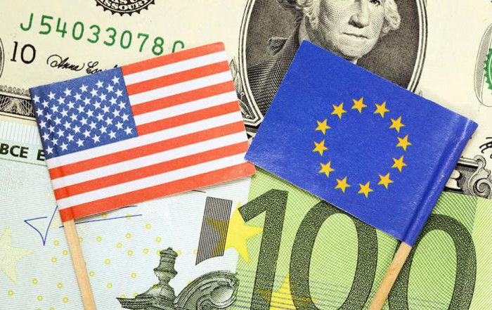 Трамп удара царинама по европском челику и алуминијуму, а ЕУ по бурбону, фармеркамa Трамп удара царинама по европском челику и алуминијуму, а ЕУ по бурбону, фармеркамa