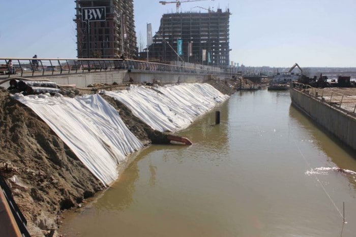 Напредна архитектура: Вода гута Београд на води! (фото, видео) Напредна архитектура: Вода гута Београд на води! (фото, видео)