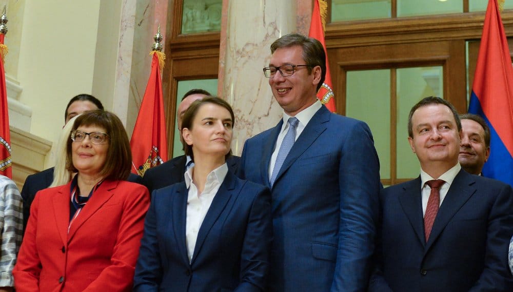 Велеиздајници настављају да спроводе непријатељску антисрпску политику Велеиздајници настављају да спроводе непријатељску антисрпску политику