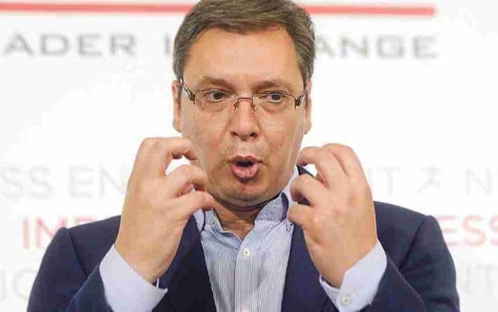 Вучић: Србија мора убрзати и олакшати давање држављанства Вучић: Србија мора убрзати и олакшати давање држављанства
