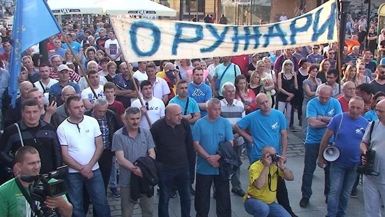 Крагујевац: Пропали преговори оружара и менаџмента Крагујевац: Пропали преговори оружара и менаџмента