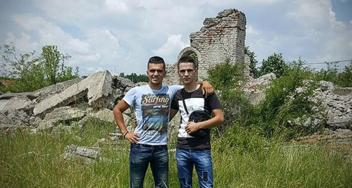 Србин кога су на КиМ повредили шиптари: Напали су нас на темељима цркве коју су порушили, вратићемо се (видео) Србин кога су на КиМ повредили шиптари: Напали су нас на темељима цркве коју су порушили, вратићемо се (видео)