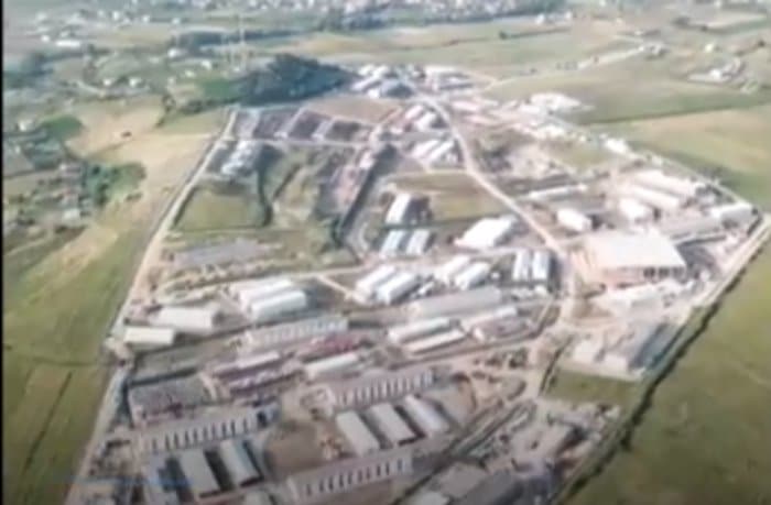 ЕКСКЛУЗИВНО: Видео снимак тајне базе иранске терористичке групе МЕК-а у Албанији (видео) ЕКСКЛУЗИВНО: Видео снимак тајне базе иранске терористичке групе МЕК-а у Албанији (видео)