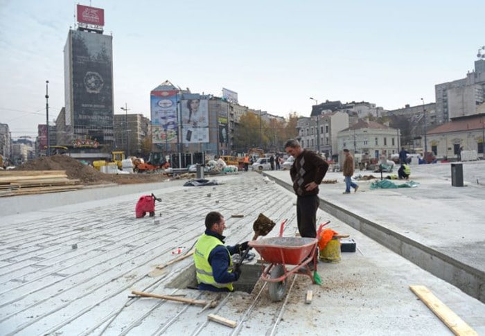 Сви рокови пробијени, Славија се распада а Весић и екипа – ћуте! Сви рокови пробијени, Славија се распада а Весић и екипа – ћуте!