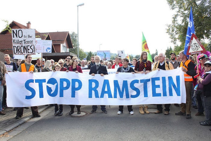 Клаус Хартман: Затворити базу Рамштајн – НАТО штаб за рат против Русије! Клаус Хартман: Затворити базу Рамштајн – НАТО штаб за рат против Русије!