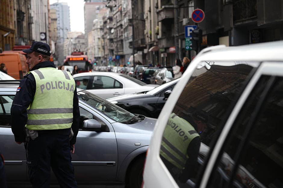 Србија се уједињује против нових цена горива, већ позната и места окупљања! (фото, видео) Србија се уједињује против нових цена горива, већ позната и места окупљања! (фото, видео)