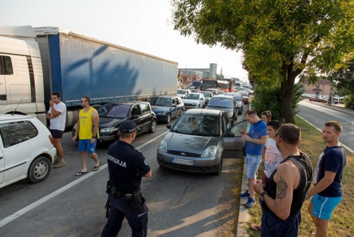Како је режим угушио протесте против високе цене горива Како је режим угушио протесте против високе цене горива