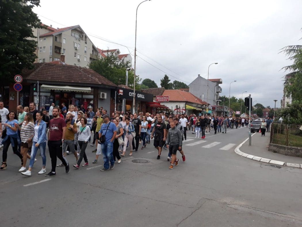 Лазаревац: Протест против хапшења Жарка Павловића и још петорице људи (фото, видео) Лазаревац: Протест против хапшења Жарка Павловића и још петорице људи (фото, видео)