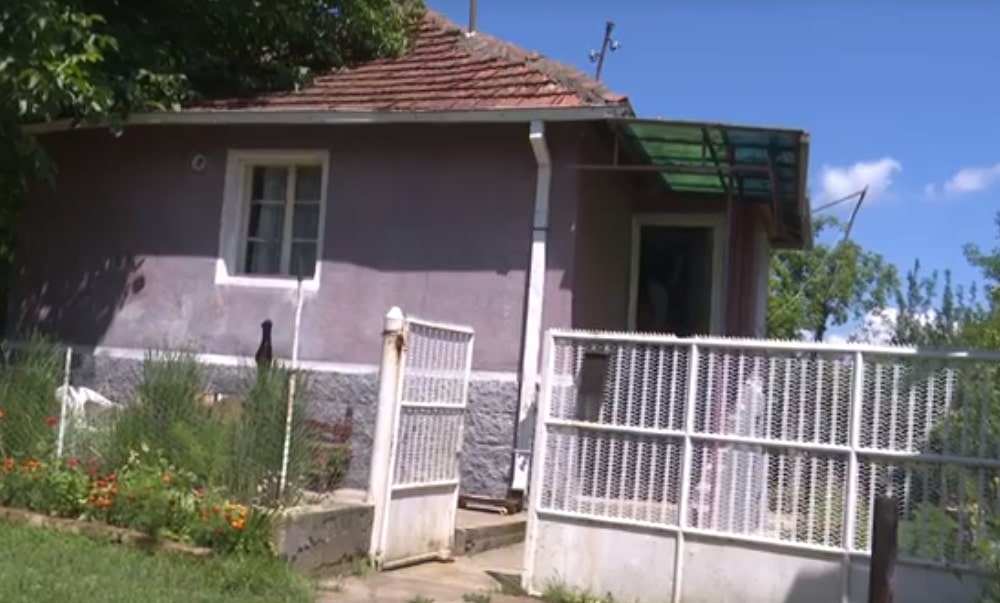 Извршио самоубиство због дуга за струју (видео) Извршио самоубиство због дуга за струју (видео)