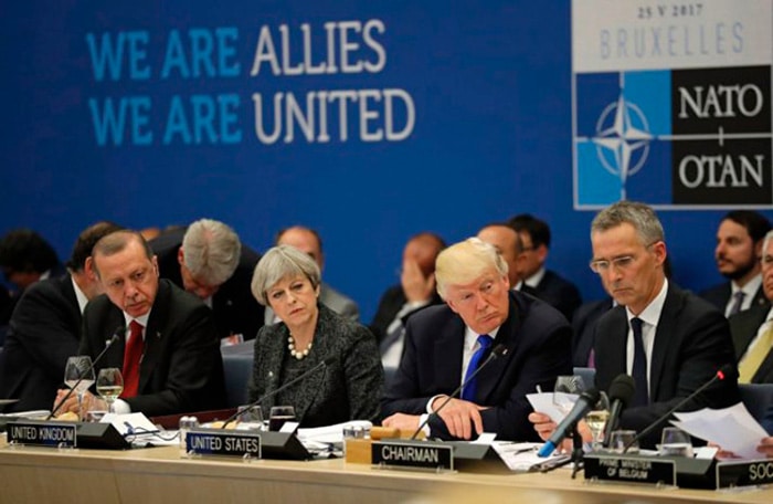 Радев: Трамп тражи да сви у NATO одмах војне трошкове подигну на 2 одсто свог БДП, а потом- на 4 одсто Радев: Трамп тражи да сви у NATO одмах војне трошкове подигну на 2 одсто свог БДП, а потом- на 4 одсто