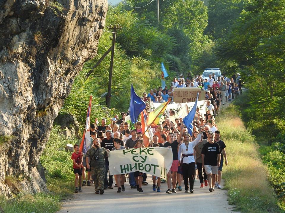 Реке и шуме Старе планине и Србије вам не дамо! Реке и шуме Старе планине и Србије вам не дамо!