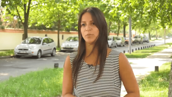 ИСПОВЕСТ НОВИНАРКЕ КОЈУ ЈЕ НАПАО МИГРАНТ: Медији и полиција у Србији ћуте о нападу (видео) ИСПОВЕСТ НОВИНАРКЕ КОЈУ ЈЕ НАПАО МИГРАНТ: Медији и полиција у Србији ћуте о нападу (видео)