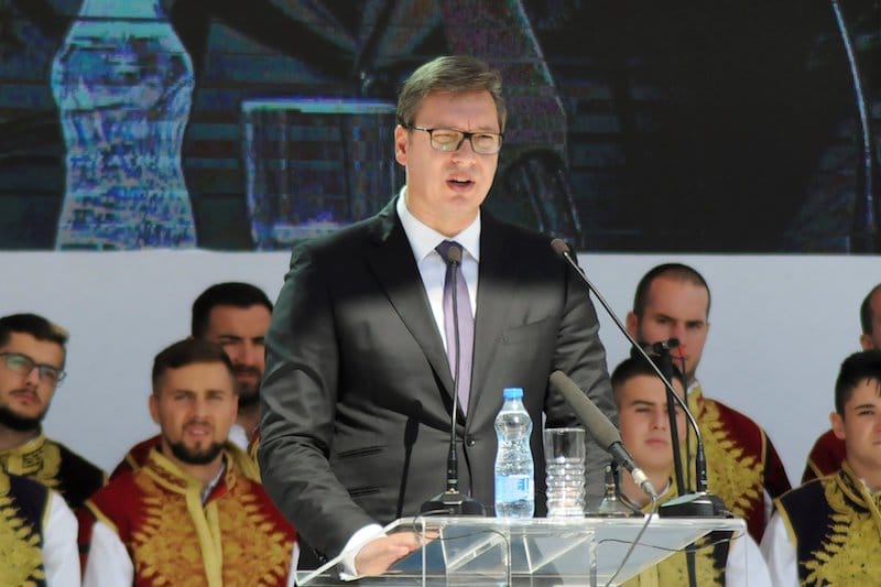 ФУЈ СМРАДИНО ЈЕДНА БОЛЕСНА! Да себе поистовећујеш са Стефаном Немањом а терористу и убицу стављаш у раван Ромејских царева!? ФУЈ СМРАДИНО ЈЕДНА БОЛЕСНА! Да себе поистовећујеш са Стефаном Немањом а терористу и убицу стављаш у раван Ромејских царева!?