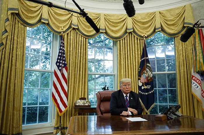 Трамп затражио од земаља из састава ОПЕК да одмах смање цену нафте Трамп затражио од земаља из састава ОПЕК да одмах смање цену нафте