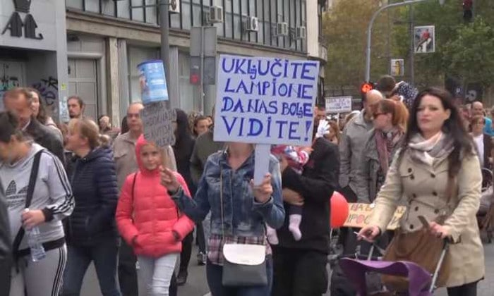 Мајке закмечале због цркавице Мајке закмечале због цркавице