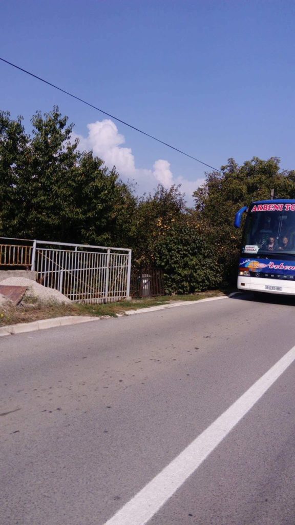 Велеиздајник ангажовао албанске превознике да довозе Србе из енклава