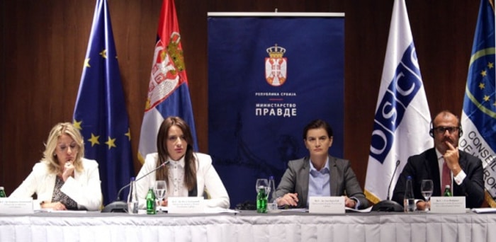 Објављен нови нацрт уставних амандмана у области правосуђа Објављен нови нацрт уставних амандмана у области правосуђа