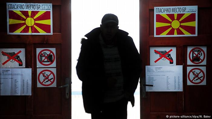 Мицкоски одбацио Мичелов захтев - Македонија пред ванредним изборима Мицкоски одбацио Мичелов захтев - Македонија пред ванредним изборима