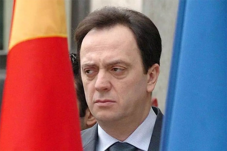 Ухапшен бивши шеф државне безбедности Македоније Сашо Мијалков Ухапшен бивши шеф државне безбедности Македоније Сашо Мијалков