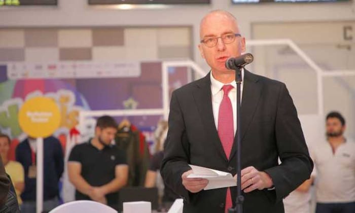 Немачка плаћа образовање јефтине мануалне радне снаге у Србији Немачка плаћа образовање јефтине мануалне радне снаге у Србији