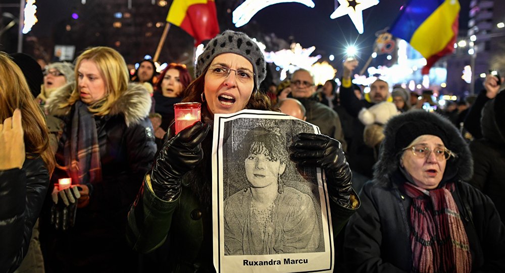 Румуни на улицама: „Не желимо да нама владају лопови!“ Румуни на улицама: „Не желимо да нама владају лопови!“