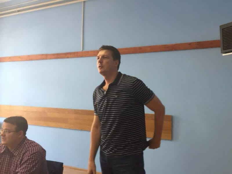 Све о Асомакуму и фалсификованој личној карти Андреја Вучића Све о Асомакуму и фалсификованој личној карти Андреја Вучића