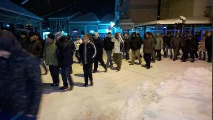 У Куршумлији, по јако хладном времену, одржан трећи протест против СНС У Куршумлији, по јако хладном времену, одржан трећи протест против СНС