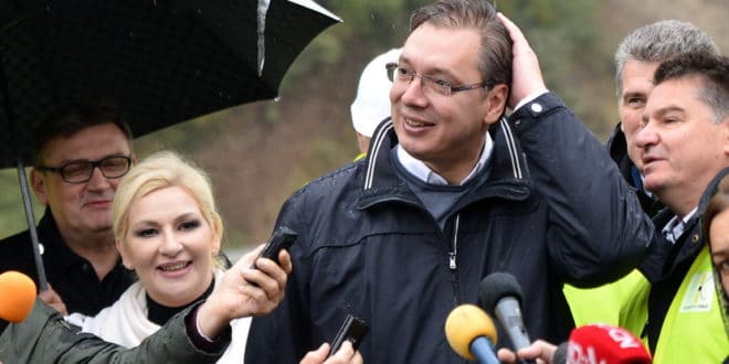 Веља Илић оптужио Зорану Михајловић и Вучића за крађу тешку 180 милиона долара (видео) 1
