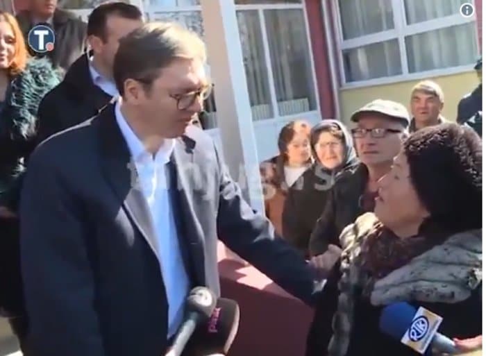 Овом јаднику ни не треба тв дуел, свако са два нормална питања га изјебе ко младог мајмуна (видео) Овом јаднику ни не треба тв дуел, свако са два нормална питања га изјебе ко младог мајмуна (видео)