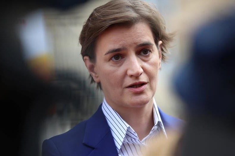 Брнабић: Хоћу да се учланим у СНС, тамо ми је место Брнабић: Хоћу да се учланим у СНС, тамо ми је место