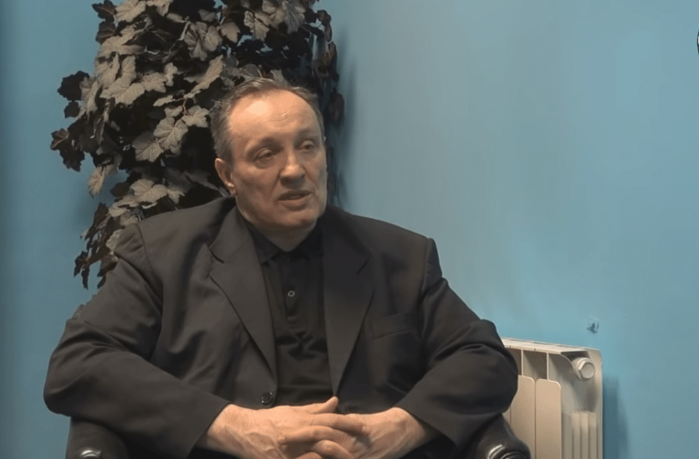 БРАНKО ДРАГАШ: Србијом влада једна група тајкуна и криминалаца, Жута мафија је иста као и СНС! (видео) БРАНKО ДРАГАШ: Србијом влада једна група тајкуна и криминалаца, Жута мафија је иста као и СНС! (видео)