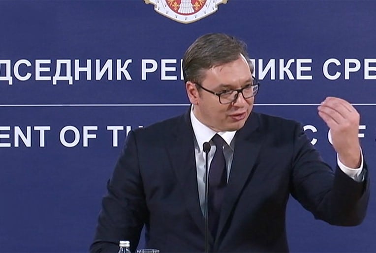 Вучић: Српски народ је КУКАВИЧКИ, да почне рат сви би бежали! Вучић: Српски народ је КУКАВИЧКИ, да почне рат сви би бежали!
