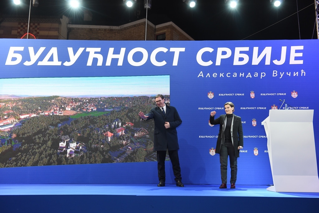 Још четири године владавине Вучића ће од Србије направити спаљену земљу! Још четири године владавине Вучића ће од Србије направити спаљену земљу!