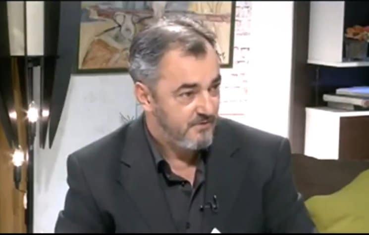 Извршитељска мафија пљачка народ (видео) Извршитељска мафија пљачка народ (видео)