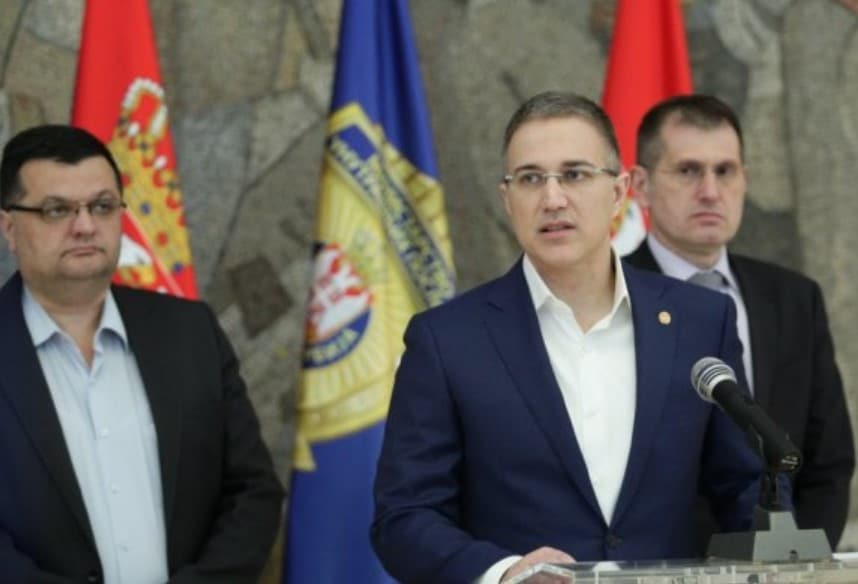 Министар Стефановић: Казнићемо народ који се бахати на протестима! Министар Стефановић: Казнићемо народ који се бахати на протестима!
