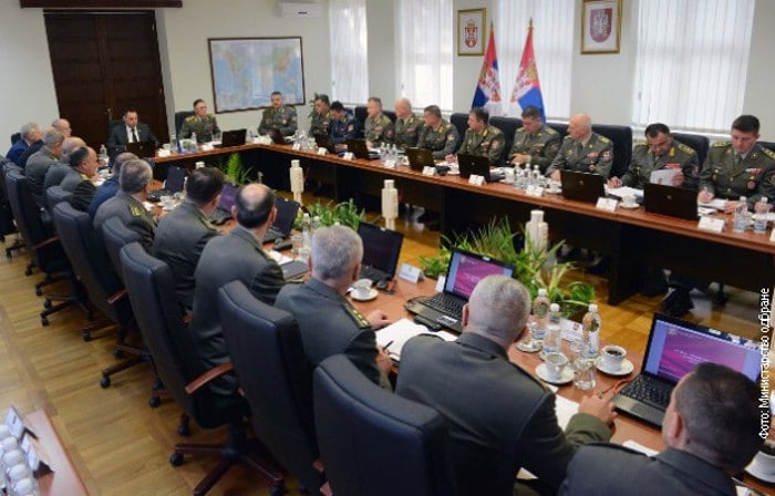 Бакић: Злоупотреба војске је забрињавајућа новина Бакић: Злоупотреба војске је забрињавајућа новина