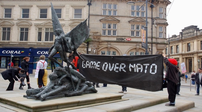 НАТО се распада јер је изгубио подршку Немаца, Француза, Британаца... НАТО се распада јер је изгубио подршку Немаца, Француза, Британаца...