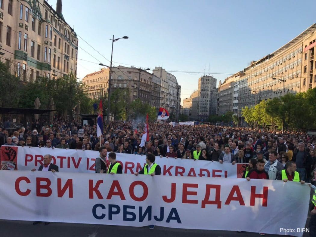 Београд: У току протест "Један од пет милиона" и шетња до РТС Београд: У току протест "Један од пет милиона" и шетња до РТС