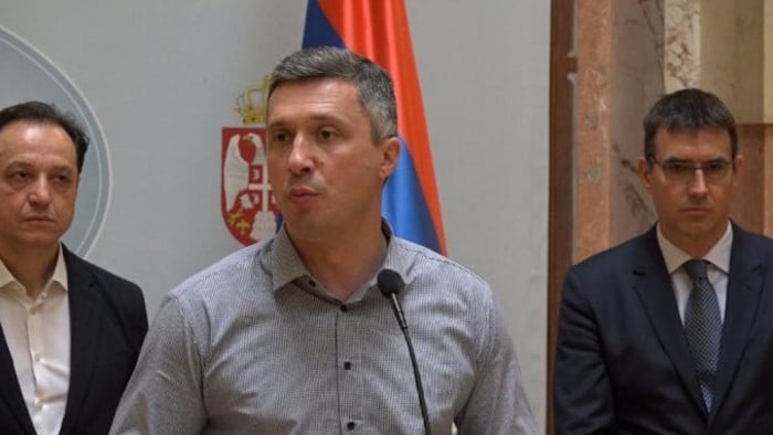 Обрадовић: Све што се дешава на KиМ је режирана драма Тачија и Вучића Обрадовић: Све што се дешава на KиМ је режирана драма Тачија и Вучића