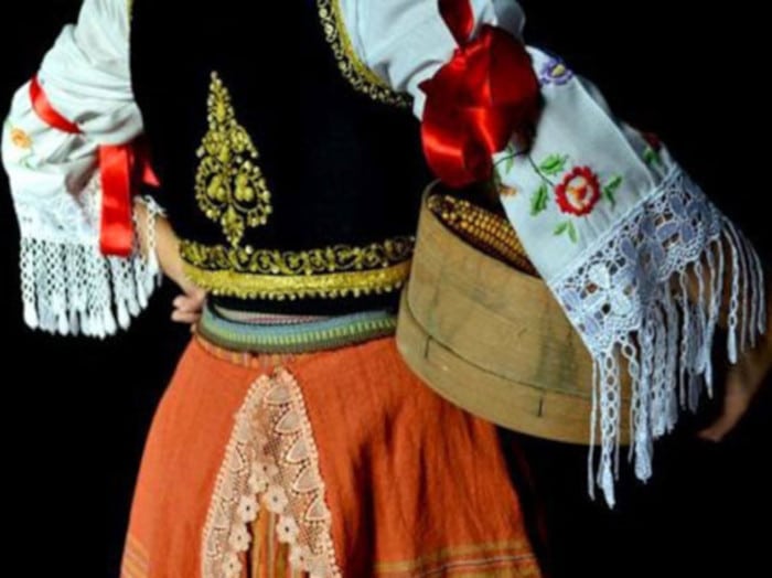Важнији митолошки појмови сватовских обичаја Важнији митолошки појмови сватовских обичаја