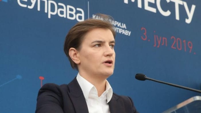 Брнабићка би да нас све храни са ГМО Брнабићка би да нас све храни са ГМО