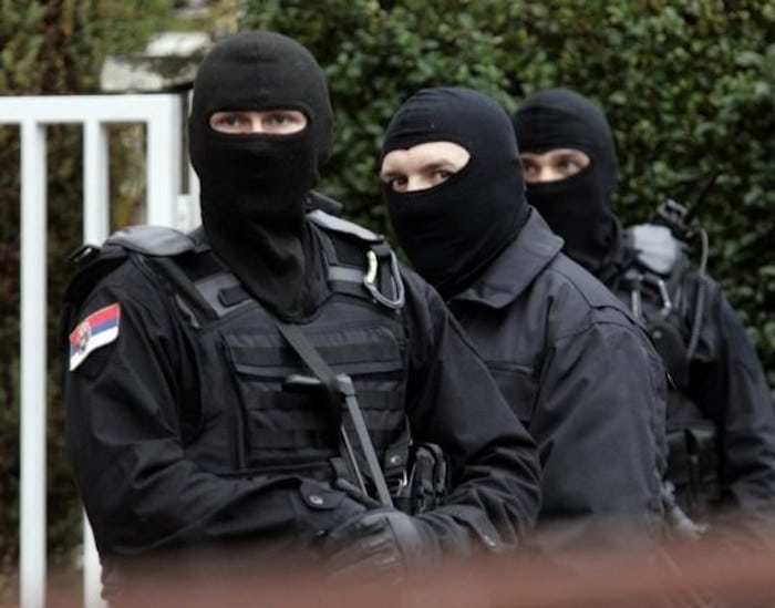 З.Б (38) из Мајданпека ударио локалног СНС функционера, ухапсила га антитерористичка јединица! З.Б (38) из Мајданпека ударио локалног СНС функционера, ухапсила га антитерористичка јединица!