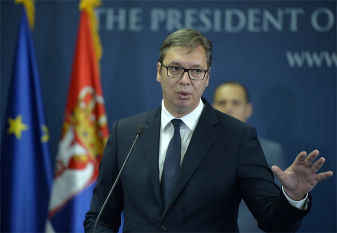 Таксе су резултат твојих седмогодишњих преговора са шиптарима! Што кмечиш сад? Таксе су резултат твојих седмогодишњих преговора са шиптарима! Што кмечиш сад?