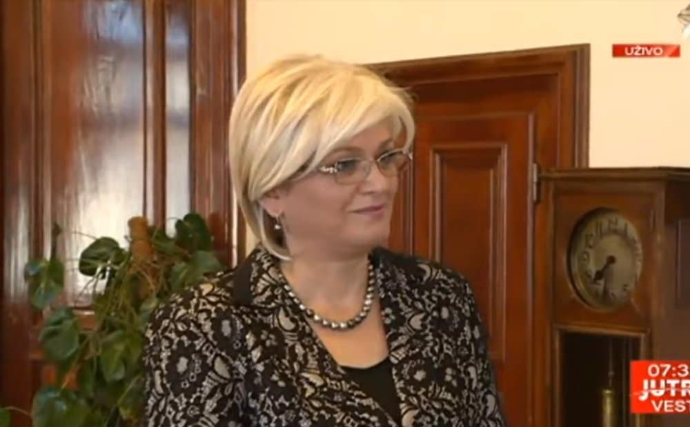 ТАБАKОВИЋ: Грађани да се угледају на власт, уместо што тражите помоћ сами зарадите новац! (видео) ТАБАKОВИЋ: Грађани да се угледају на власт, уместо што тражите помоћ сами зарадите новац! (видео)