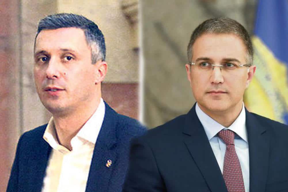 Па, где си ти човече, као да си запао иза креденца од када је откривено да си фалсификовао своју факултетску диплому Па, где си ти човече, као да си запао иза креденца од када је откривено да си фалсификовао своју факултетску диплому